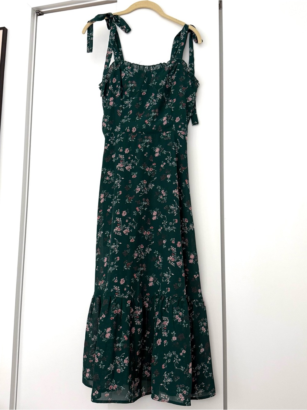 Commense Green Floral Tie-Shoulder Maxi Dress